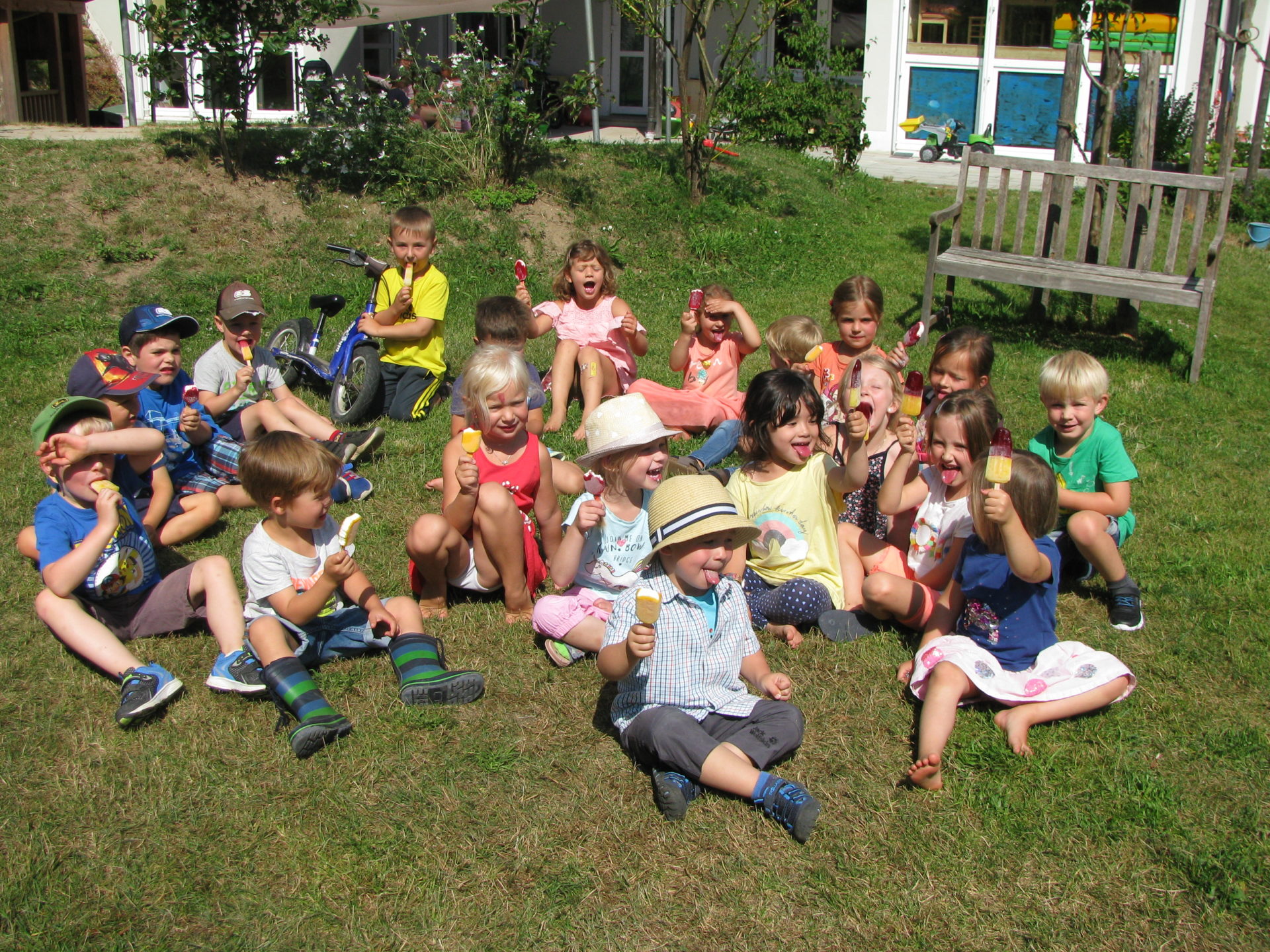 Kindergartenprojekt „Wir tun was für Bienen“