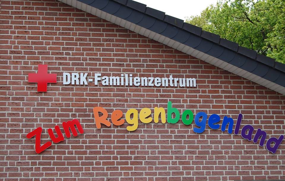 DRK-Regenbogenkinder für  Bienen und Insekten aktiv!