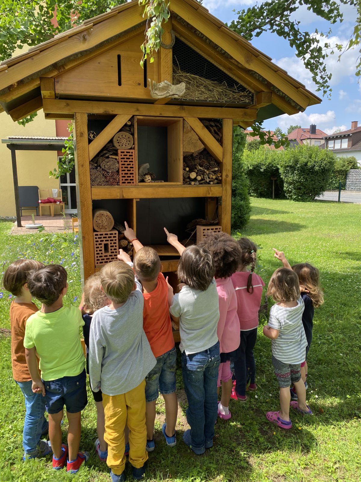 Wir schaffen Platz für Bienen