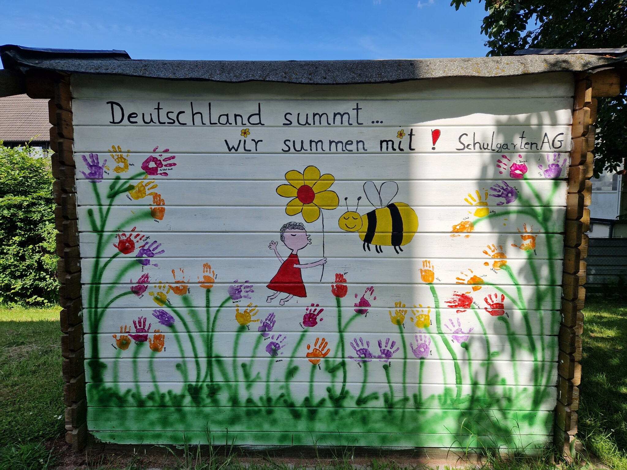 Bee together – Wir alle für die Bienen (und die Bienen gaben unseren Kindern Flügel)